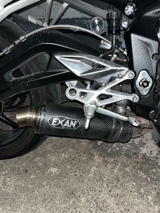 Triumph Street Triple 660 limitada para A2 2019