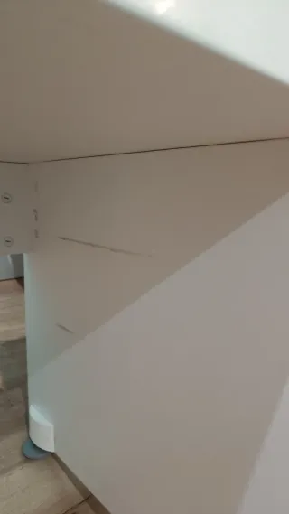 Baúl convertible en escritorio Ikea