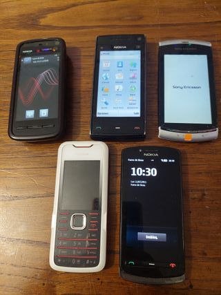 Lote 5 Móviles Nokia y  Sony Ericsson