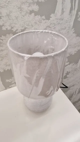 2 lámparas mesita de noche nuevas en blanco