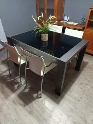 Mesa de comedor cristal negro