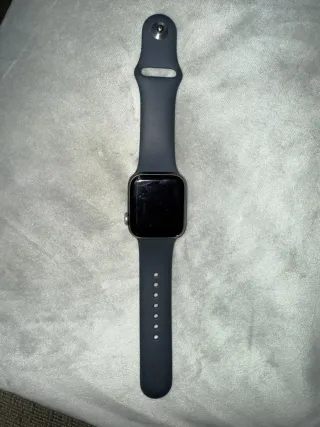 Apple Watch SE (1ª Gen) + correas + cargador