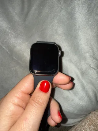 Apple Watch SE (1ª Gen) + correas + cargador