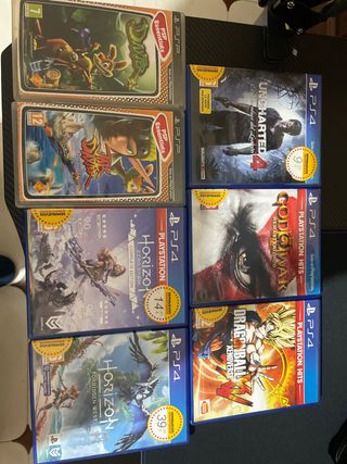 Conjunto di giochi PS4 e PSP
