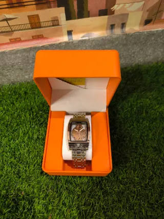 Reloj Mecánico Esqueleto Dorado y Plateado