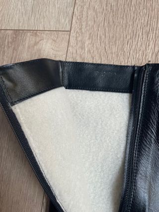 Stivali alti in pelle con tacco