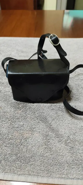 Kodak Instamatic Camera con custodia