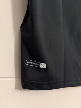 Camiseta Quiksilver Talla L Protección Solar UPF 5