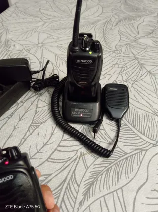 Walkie Kenwood TK-3321 UHF
