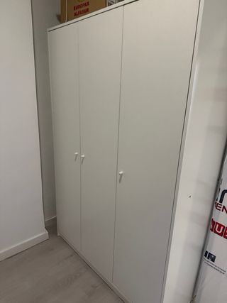 Armario 3 puertas blanco 1,17x1,75x55