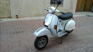 Vespa PX 125 Blanca