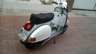 Vespa PX 125 Blanca
