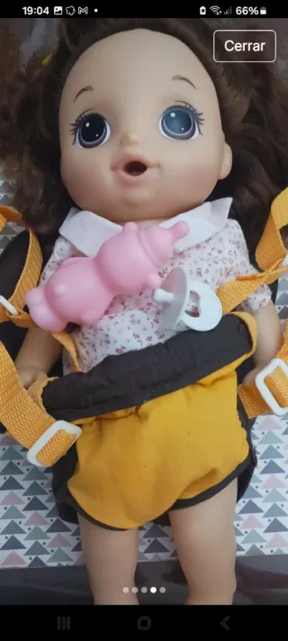 Muñeca que habla en portugués