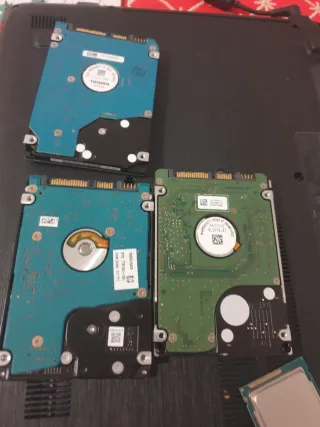 Pacchetto 2 Dischi Fissi 1TB e 320GB Toshiba/Samsung