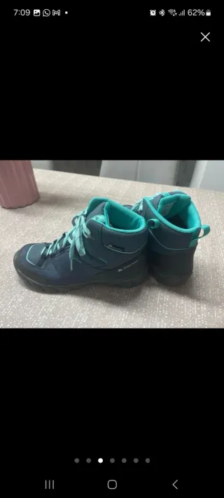 Botas de montaña Quechua waterproof