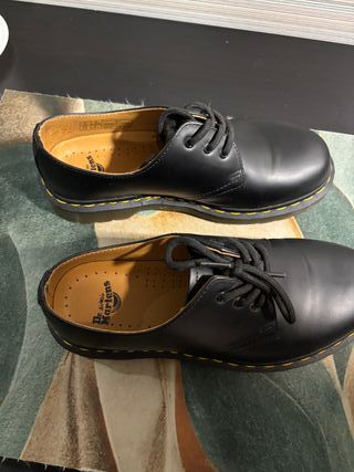 Zapatos Dr. Martens Negros