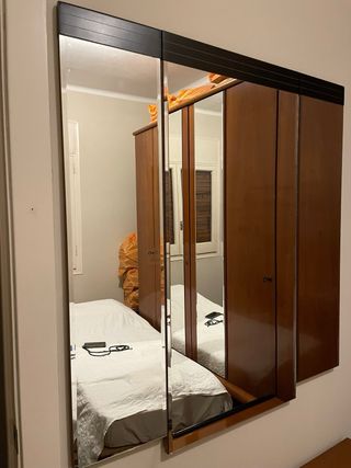 Armario, Cómoda, Mesita y Espejo Habitación