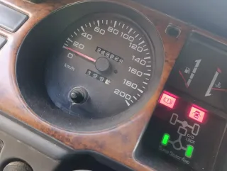 Mitsubishi Montero 1999