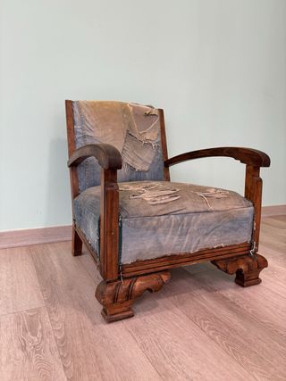 Sillón bajo Art Decó. Butaca descalzadora antigua