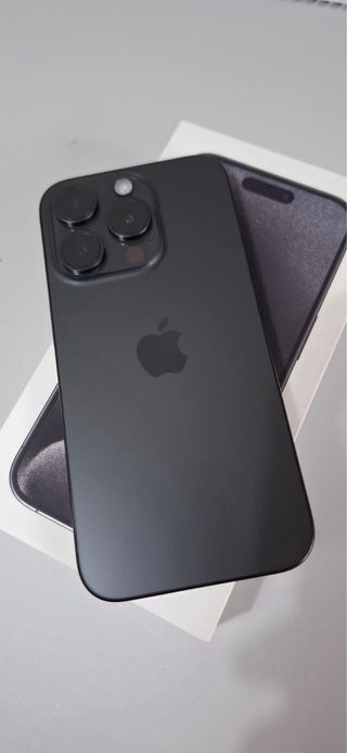 iPhone 15 Pro 256GB Titanio Negro