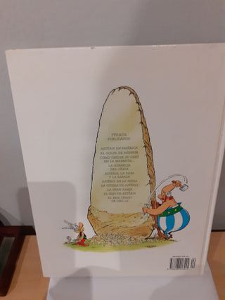 Asterix - Mal Trago de Obelix, El (Spanish Edit...