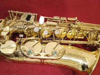 Saxofón Selmer Alto Super Action