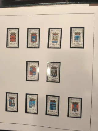 Álbum filatélico Togall España completo