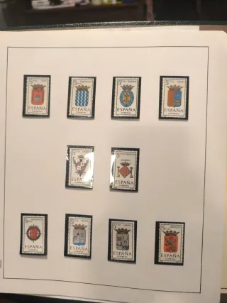 Álbum filatélico Togall España completo