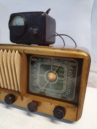 Radio antigua años 50