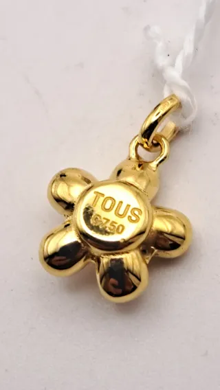 Colgante Tous Flor Perla Oro 18k