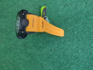 Reloj SMAEL Negro y Naranja