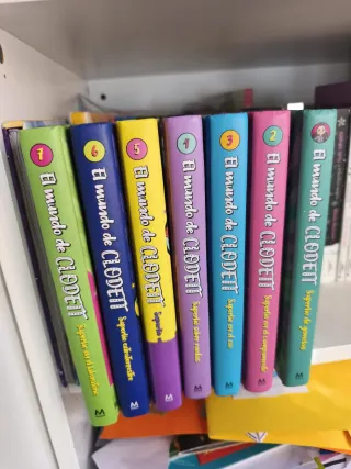 7 Libros El Mundo de Clodett