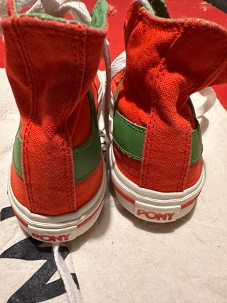 Zapatillas Pony Rojas y Verdes