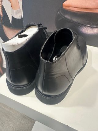 Botín Camper Piel Negra T40 Nuevo