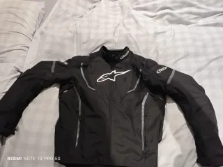 Chaqueta de moto Alpinestars negra