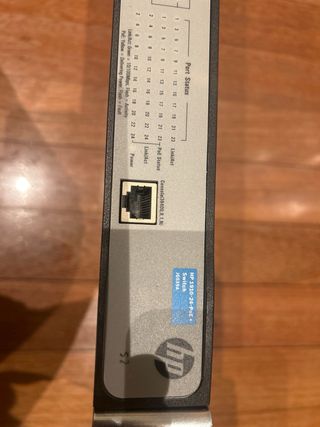 Switch HP 1910 24 Puertos PoE+