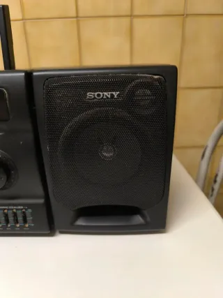 Mini Cadena Sony CFS-103S CASSETTE