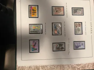 Álbum filatélico Nueva Monarquía