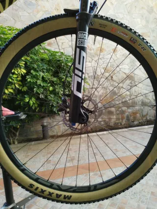 Specialized   EPIC WORLD CUP CARBON 29"