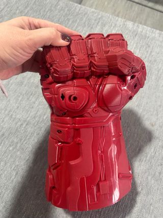 Guante del Infinito Rojo