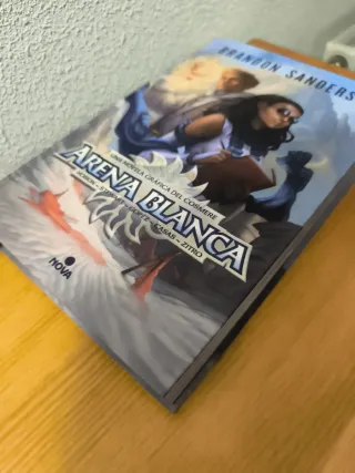 NOVELA GRÁFICA "ARENA BLANCA"