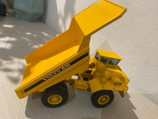 Dumper Volvo BM 540 Joal