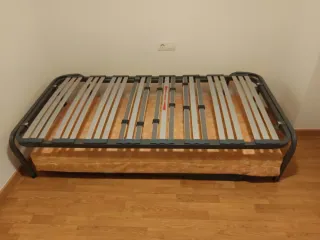 Somier metálico con lamas de madera