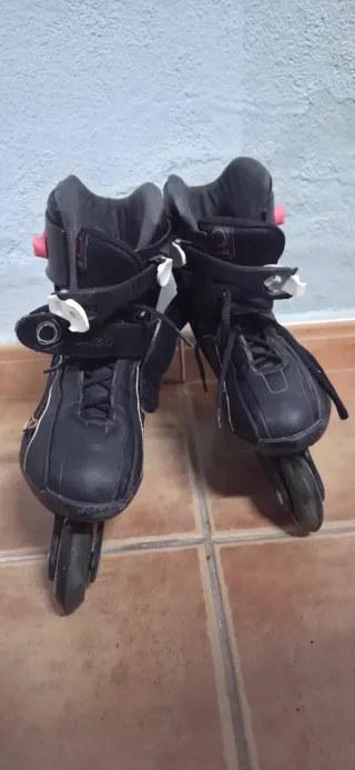 Patines en línea Oxelo negros con detalles rosas