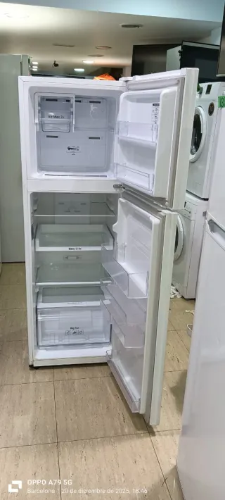 Nevera Samsung No Frost A+ 163 x 56 x 70