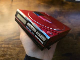 Discman Sony D-50 MKII Rojo