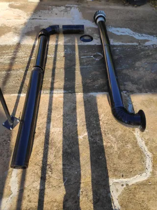 Tubos de chimenea metal y plástico