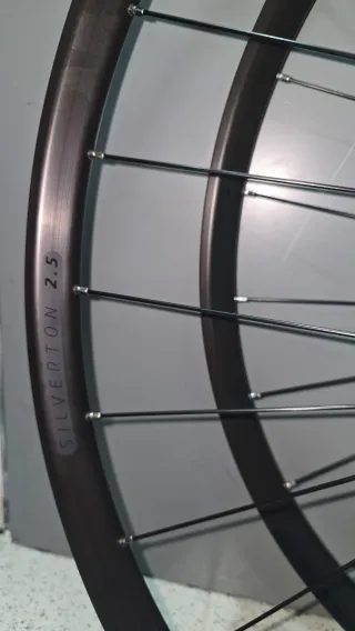 Ruedas Syncros 29er Silverton 2.5 Boost HG