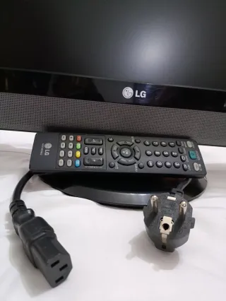 LG Flatron M1919S-PF TV Monitor