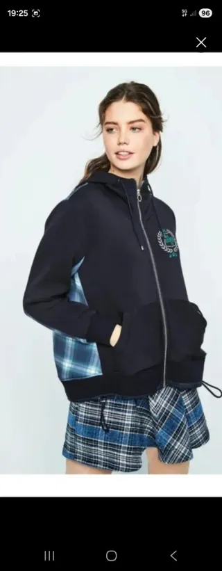 Lote gabardina y sudadera beige